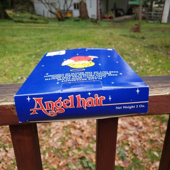 Vintage Angel Hair Spun Glass Union Wadding CO - Made In USA 2oz Box - Picture 7 of 11